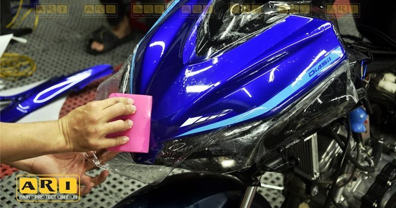 Có nên dán PPF cho xe máy - Moto? Giá dán PPF xe máy moto