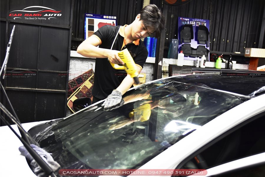 Dán phim cách nhiệt ô tô tại Đắk Lắk uy tín, chất lượng