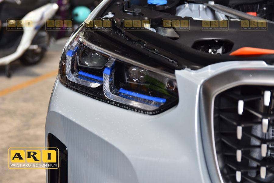 Dán PPF đèn xe + cột AB cho BMW X4 - Tự phục hồi vết xước