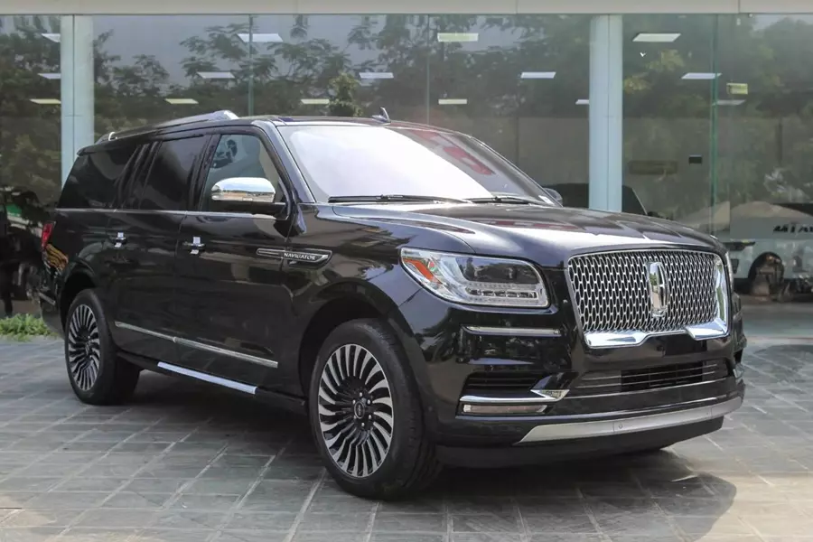 【HOT】Dán PPF xe Lincoln. Bảo vệ chống trầy xước sơn hiệu quả