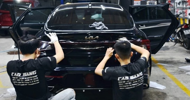 KIA K5 dán phim PPF ARI cao cấp bảo vệ đèn trước sau, cột A cột B