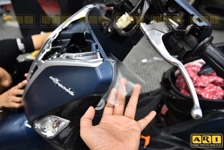 Yamaha Grande dán full PPF ARI mờ, siêu bảo vệ chống trầy xước